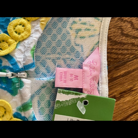 Lilly Pulitzer Girls Knit Shift Dress in Sweet and Sour size M (6-7) NWT - Picture 8 of 8